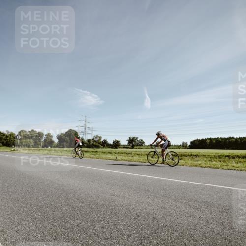 07.09.2025 - 19. Norderstedt Triathlon Michael Burmester http://msf.ph/oto/8849707 07.09.2025 10:33:07 Radfahren  meine-sportfotos.de