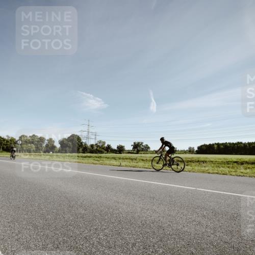 07.09.2025 - 19. Norderstedt Triathlon Michael Burmester http://msf.ph/oto/8849713 07.09.2025 10:33:10 Radfahren  meine-sportfotos.de