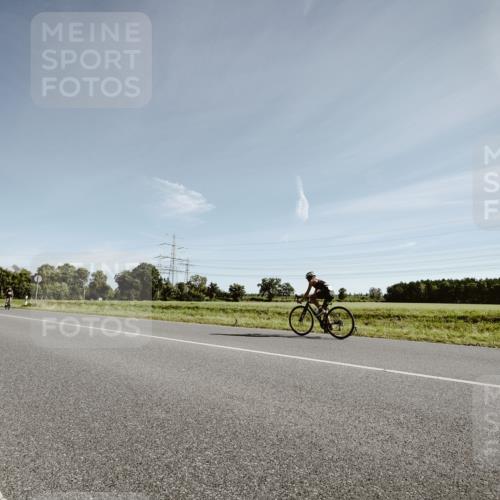 07.09.2025 - 19. Norderstedt Triathlon Michael Burmester http://msf.ph/oto/8849719 07.09.2025 10:33:19 Radfahren  meine-sportfotos.de