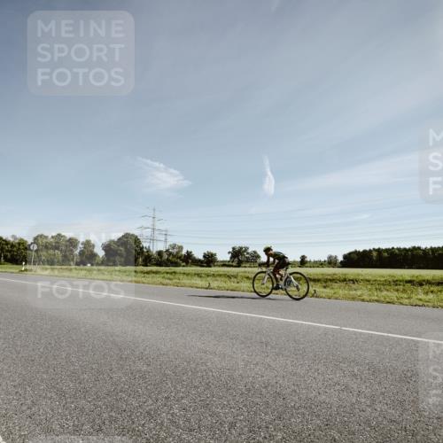 07.09.2025 - 19. Norderstedt Triathlon Michael Burmester http://msf.ph/oto/8849722 07.09.2025 10:33:24 Radfahren  meine-sportfotos.de