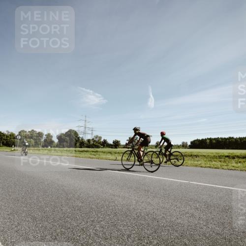 07.09.2025 - 19. Norderstedt Triathlon Michael Burmester http://msf.ph/oto/8849732 07.09.2025 10:33:37 Radfahren  meine-sportfotos.de
