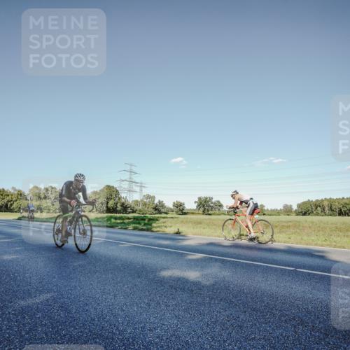 07.09.2025 - 19. Norderstedt Triathlon Michael Burmester http://msf.ph/oto/8849759 07.09.2025 16:17:03 Radfahren 371, 376, 396, 902, 1448, 1454, 1609 meine-sportfotos.de