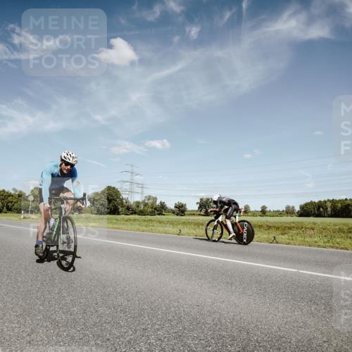 07.09.2025 - 19. Norderstedt Triathlon Michael Burmester http://msf.ph/oto/8849763 07.09.2025 14:05:36 Radfahren 373, 420 meine-sportfotos.de