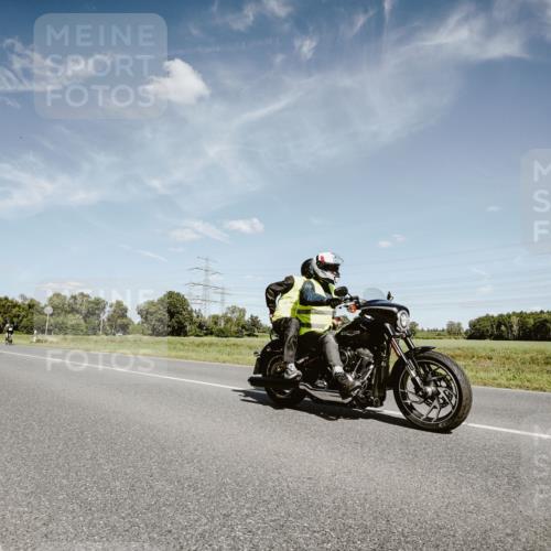 07.09.2025 - 19. Norderstedt Triathlon Michael Burmester http://msf.ph/oto/8849775 07.09.2025 14:05:43 Radfahren 364, 422, 1040 meine-sportfotos.de