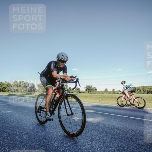 07.09.2025 - 19. Norderstedt Triathlon Michael Burmester http://msf.ph/oto/8849795 07.09.2025 16:17:29 Radfahren 1072, 1095, 1407 meine-sportfotos.de