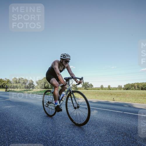 07.09.2025 - 19. Norderstedt Triathlon Michael Burmester http://msf.ph/oto/8849822 07.09.2025 16:17:41 Radfahren 362, 864, 918 meine-sportfotos.de