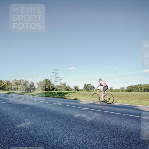 07.09.2025 - 19. Norderstedt Triathlon Michael Burmester http://msf.ph/oto/8849825 07.09.2025 16:17:46 Radfahren  meine-sportfotos.de