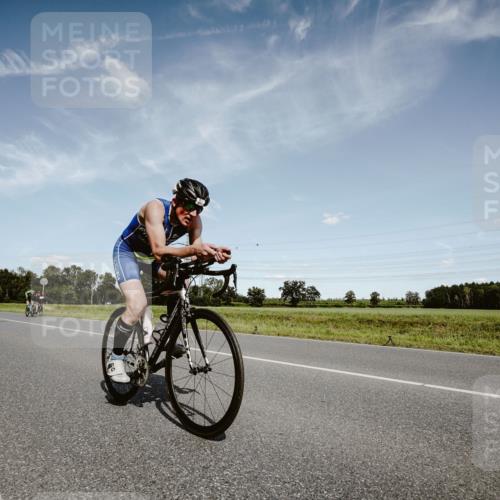 07.09.2025 - 19. Norderstedt Triathlon Michael Burmester http://msf.ph/oto/8849838 07.09.2025 14:06:31 Radfahren 411, 967 meine-sportfotos.de