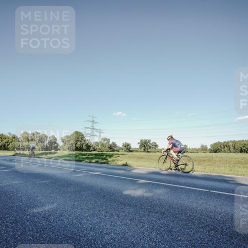 07.09.2025 - 19. Norderstedt Triathlon Michael Burmester http://msf.ph/oto/8849849 07.09.2025 16:17:56 Radfahren 1046, 1096, 1534 meine-sportfotos.de