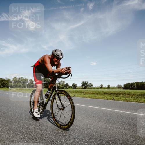 07.09.2025 - 19. Norderstedt Triathlon Michael Burmester http://msf.ph/oto/8849853 07.09.2025 14:06:54 Radfahren 984 meine-sportfotos.de