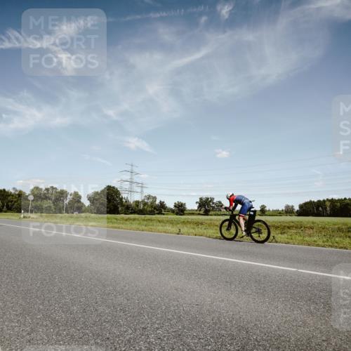 07.09.2025 - 19. Norderstedt Triathlon Michael Burmester http://msf.ph/oto/8849859 07.09.2025 14:07:08 Radfahren  meine-sportfotos.de