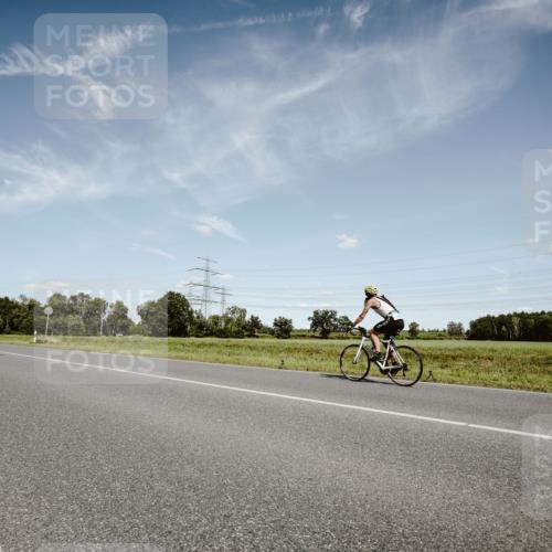 07.09.2025 - 19. Norderstedt Triathlon Michael Burmester http://msf.ph/oto/8849862 07.09.2025 14:07:13 Radfahren 1008, 1469 meine-sportfotos.de