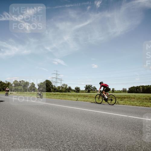 07.09.2025 - 19. Norderstedt Triathlon Michael Burmester http://msf.ph/oto/8849871 07.09.2025 14:07:16 Radfahren 1008, 1469 meine-sportfotos.de