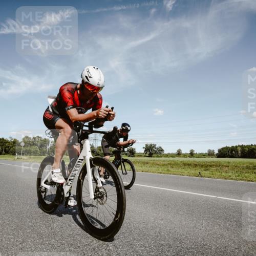 07.09.2025 - 19. Norderstedt Triathlon Michael Burmester http://msf.ph/oto/8849883 07.09.2025 14:07:27 Radfahren 960, 971, 1036 meine-sportfotos.de