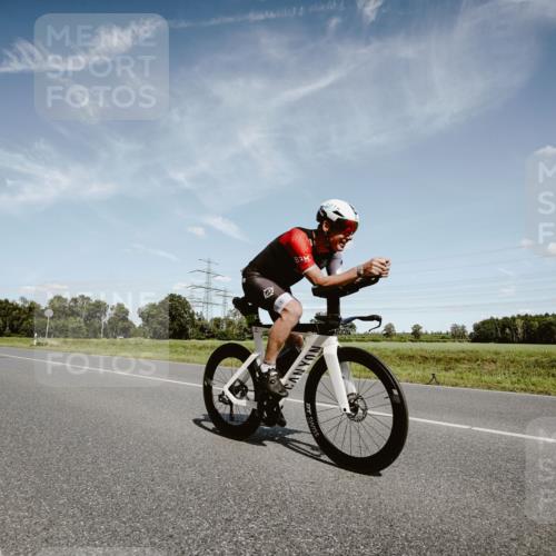 07.09.2025 - 19. Norderstedt Triathlon Michael Burmester http://msf.ph/oto/8849886 07.09.2025 14:07:30 Radfahren 971, 1000 meine-sportfotos.de