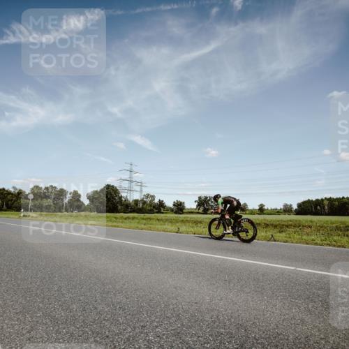 07.09.2025 - 19. Norderstedt Triathlon Michael Burmester http://msf.ph/oto/8849895 07.09.2025 14:07:44 Radfahren  meine-sportfotos.de