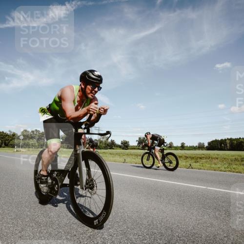 07.09.2025 - 19. Norderstedt Triathlon Michael Burmester http://msf.ph/oto/8849934 07.09.2025 14:08:18 Radfahren 1005 meine-sportfotos.de