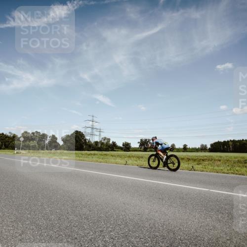 07.09.2025 - 19. Norderstedt Triathlon Michael Burmester http://msf.ph/oto/8849937 07.09.2025 14:08:22 Radfahren 995, 1015 meine-sportfotos.de
