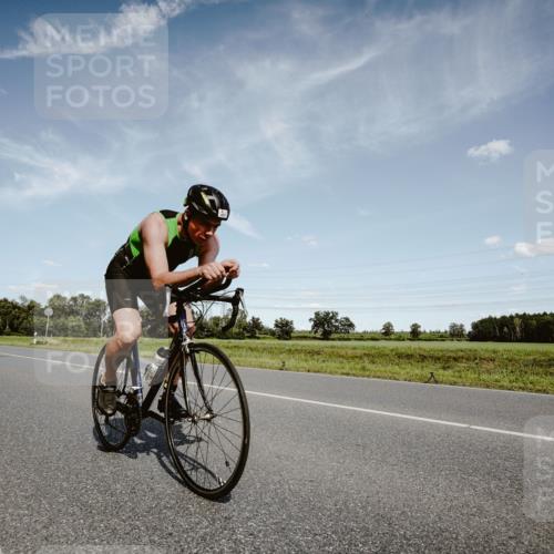 07.09.2025 - 19. Norderstedt Triathlon Michael Burmester http://msf.ph/oto/8849964 07.09.2025 14:08:39 Radfahren 417, 1002 meine-sportfotos.de