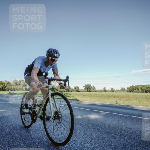 07.09.2025 - 19. Norderstedt Triathlon Michael Burmester http://msf.ph/oto/8849981 07.09.2025 16:20:01 Radfahren 936, 1607 meine-sportfotos.de