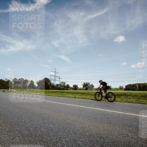 07.09.2025 - 19. Norderstedt Triathlon Michael Burmester http://msf.ph/oto/8850024 07.09.2025 14:09:30 Radfahren  meine-sportfotos.de