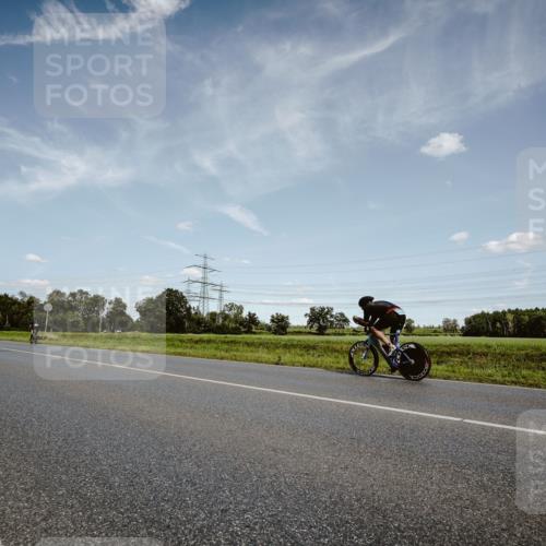 07.09.2025 - 19. Norderstedt Triathlon Michael Burmester http://msf.ph/oto/8850027 07.09.2025 14:09:33 Radfahren  meine-sportfotos.de