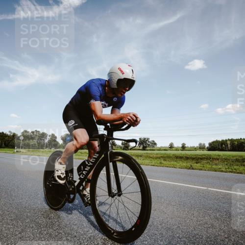 07.09.2025 - 19. Norderstedt Triathlon Michael Burmester http://msf.ph/oto/8850030 07.09.2025 14:09:42 Radfahren 1467 meine-sportfotos.de