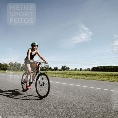 07.09.2025 - 19. Norderstedt Triathlon Michael Burmester http://msf.ph/oto/8850052 07.09.2025 10:42:53 Radfahren 639, 665, 681 meine-sportfotos.de