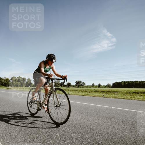 07.09.2025 - 19. Norderstedt Triathlon Michael Burmester http://msf.ph/oto/8850058 07.09.2025 10:43:13 Radfahren 83, 124 meine-sportfotos.de