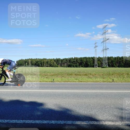 07.09.2025 - 19. Norderstedt Triathlon Michael Burmester http://msf.ph/oto/8850078 07.09.2025 15:29:14 Radfahren 448, 931 meine-sportfotos.de