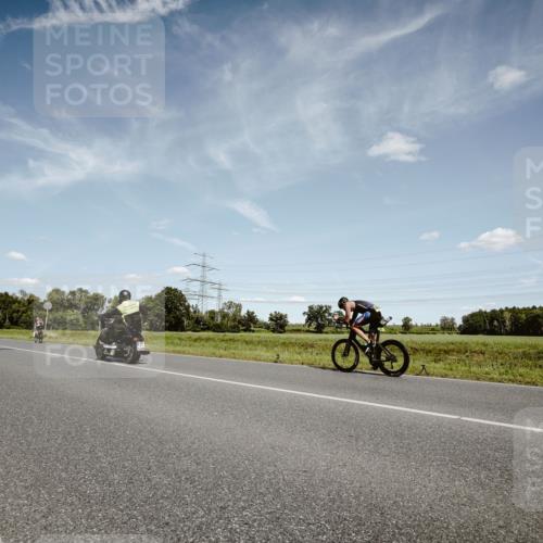 07.09.2025 - 19. Norderstedt Triathlon Michael Burmester http://msf.ph/oto/8850079 07.09.2025 14:10:31 Radfahren  meine-sportfotos.de
