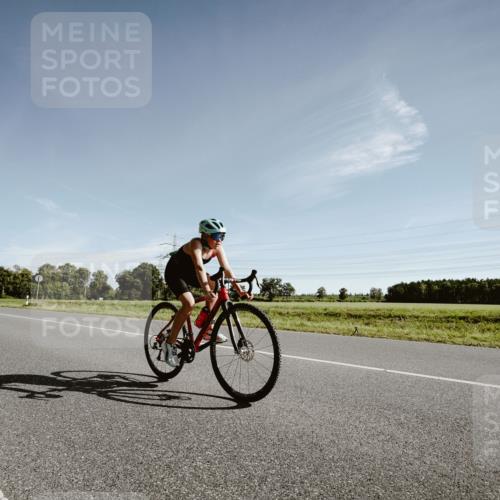 07.09.2025 - 19. Norderstedt Triathlon Michael Burmester http://msf.ph/oto/8850086 07.09.2025 10:44:02 Radfahren 113 meine-sportfotos.de