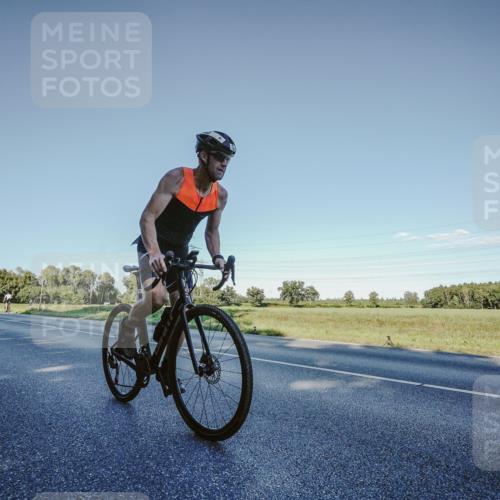 07.09.2025 - 19. Norderstedt Triathlon Michael Burmester http://msf.ph/oto/8850087 07.09.2025 16:22:20 Radfahren 1443 meine-sportfotos.de