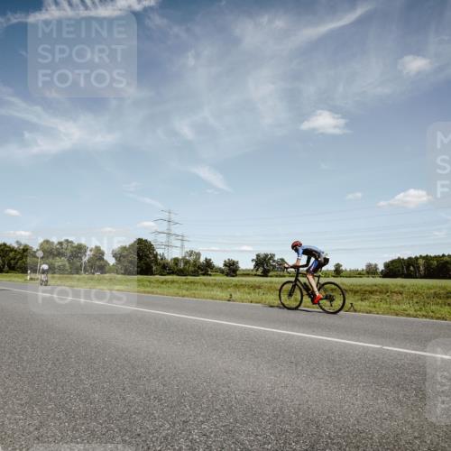07.09.2025 - 19. Norderstedt Triathlon Michael Burmester http://msf.ph/oto/8850088 07.09.2025 14:10:38 Radfahren 999, 1003 meine-sportfotos.de