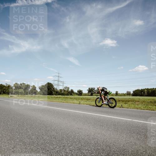 07.09.2025 - 19. Norderstedt Triathlon Michael Burmester http://msf.ph/oto/8850119 07.09.2025 14:10:54 Radfahren  meine-sportfotos.de