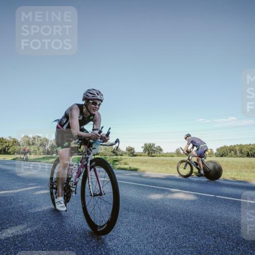 07.09.2025 - 19. Norderstedt Triathlon Michael Burmester http://msf.ph/oto/8850130 07.09.2025 16:22:49 Radfahren 1527 meine-sportfotos.de