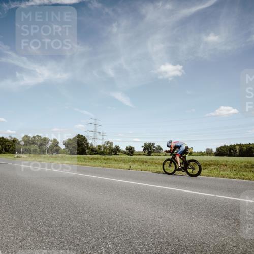 07.09.2025 - 19. Norderstedt Triathlon Michael Burmester http://msf.ph/oto/8850140 07.09.2025 14:11:18 Radfahren 1466 meine-sportfotos.de