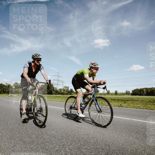 07.09.2025 - 19. Norderstedt Triathlon Michael Burmester http://msf.ph/oto/8850146 07.09.2025 14:11:29 Radfahren 410, 1004 meine-sportfotos.de
