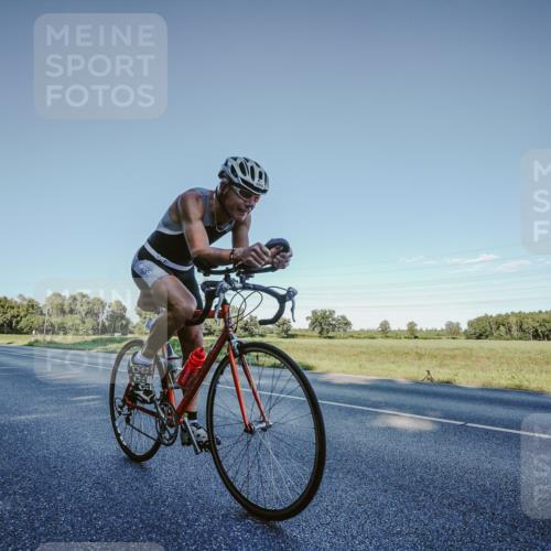 07.09.2025 - 19. Norderstedt Triathlon Michael Burmester http://msf.ph/oto/8850163 07.09.2025 16:23:49 Radfahren 381, 1419 meine-sportfotos.de