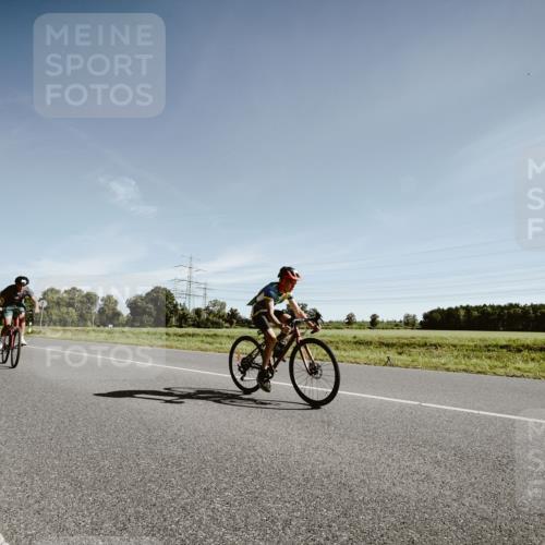07.09.2025 - 19. Norderstedt Triathlon Michael Burmester http://msf.ph/oto/8850177 07.09.2025 10:51:37 Radfahren 94, 116 meine-sportfotos.de