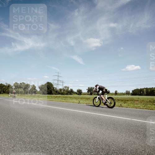 07.09.2025 - 19. Norderstedt Triathlon Michael Burmester http://msf.ph/oto/8850194 07.09.2025 14:12:09 Radfahren 911, 1029 meine-sportfotos.de