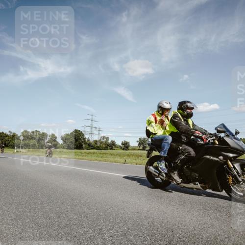 07.09.2025 - 19. Norderstedt Triathlon Michael Burmester http://msf.ph/oto/8850215 07.09.2025 14:12:27 Radfahren  meine-sportfotos.de