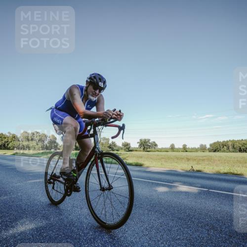 07.09.2025 - 19. Norderstedt Triathlon Michael Burmester http://msf.ph/oto/8850217 07.09.2025 16:24:56 Radfahren 1449 meine-sportfotos.de