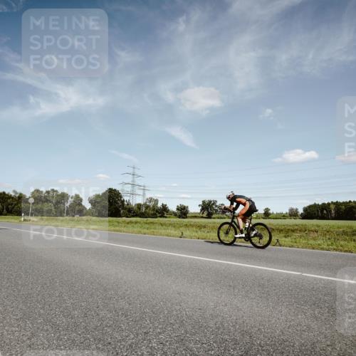 07.09.2025 - 19. Norderstedt Triathlon Michael Burmester http://msf.ph/oto/8850218 07.09.2025 14:12:30 Radfahren  meine-sportfotos.de