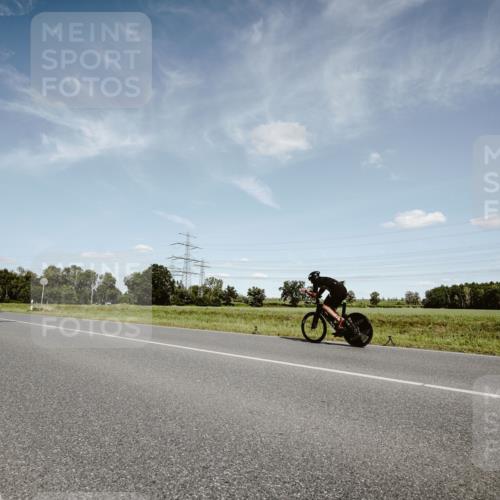 07.09.2025 - 19. Norderstedt Triathlon Michael Burmester http://msf.ph/oto/8850221 07.09.2025 14:12:33 Radfahren  meine-sportfotos.de