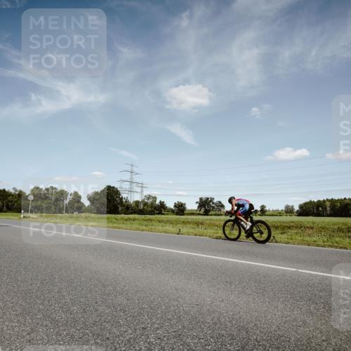 07.09.2025 - 19. Norderstedt Triathlon Michael Burmester http://msf.ph/oto/8850239 07.09.2025 14:12:48 Radfahren  meine-sportfotos.de