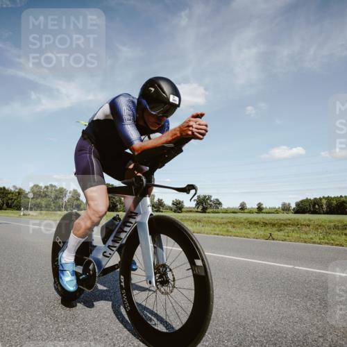 07.09.2025 - 19. Norderstedt Triathlon Michael Burmester http://msf.ph/oto/8850245 07.09.2025 14:12:53 Radfahren 980 meine-sportfotos.de