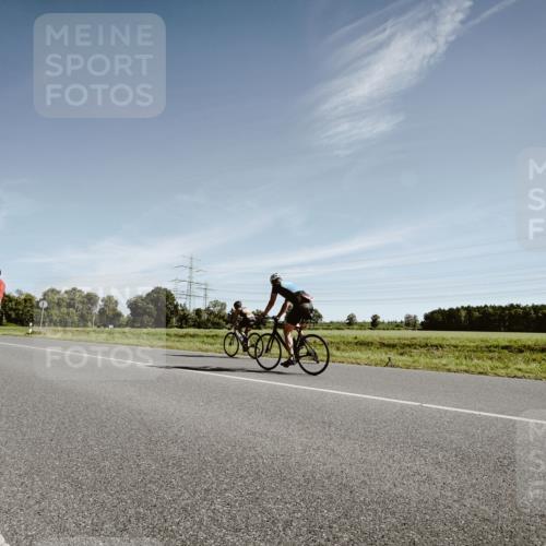 07.09.2025 - 19. Norderstedt Triathlon Michael Burmester http://msf.ph/oto/8850246 07.09.2025 11:03:20 Radfahren 231, 1335 meine-sportfotos.de