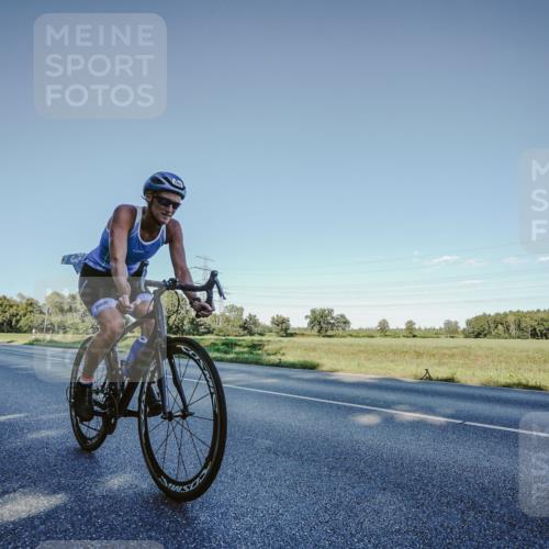 07.09.2025 - 19. Norderstedt Triathlon Michael Burmester http://msf.ph/oto/8850262 07.09.2025 16:25:46 Radfahren 954, 1108, 1423 meine-sportfotos.de