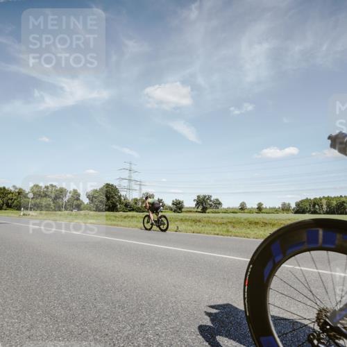 07.09.2025 - 19. Norderstedt Triathlon Michael Burmester http://msf.ph/oto/8850272 07.09.2025 14:13:23 Radfahren 394, 863, 965 meine-sportfotos.de